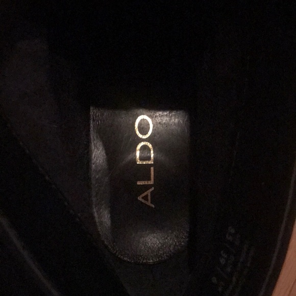 ALDO genuine leather heeled boots - Picture 6 of 7